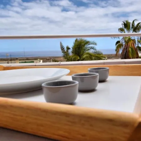 Beautiful Renovated Beach House With Panoramic Seaviews * La Tejita