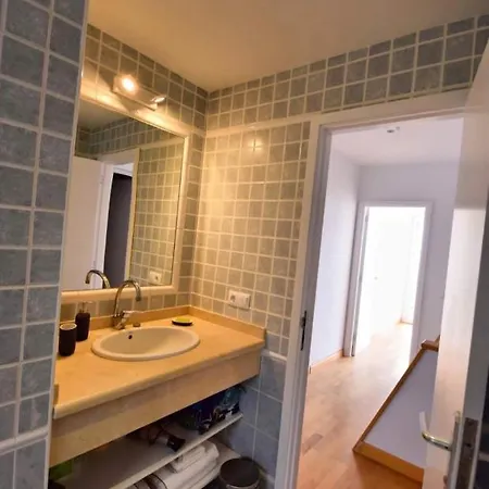 Beautiful Renovated Beach House With Panoramic Seaviews Casa de Férias *